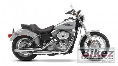 2002 Harley-Davidson FXD Dyna Super Glide photo